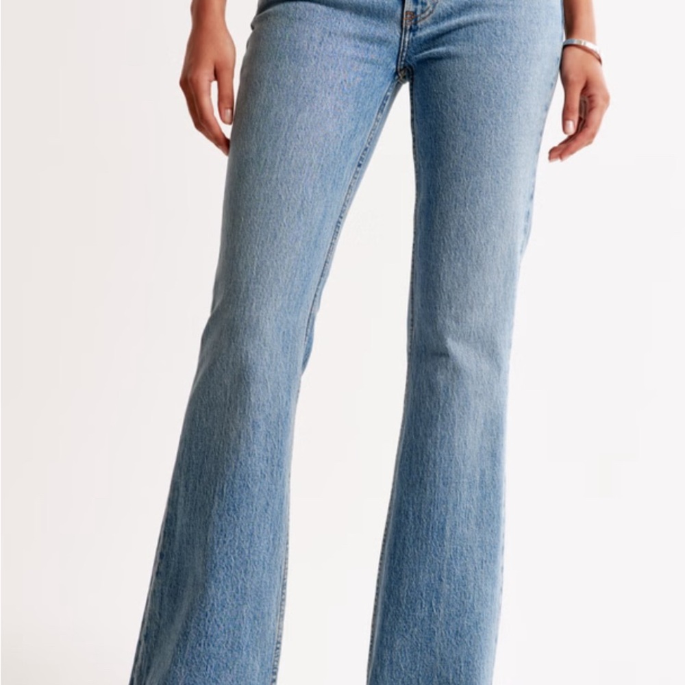 Abercrombie & Fitch High Rise Vintage Flare Jeans - Blue